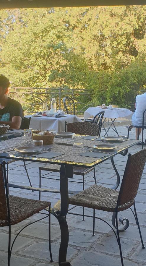 San Martino Country Villa B&B باربيرينو دي موجيلو المظهر الخارجي الصورة